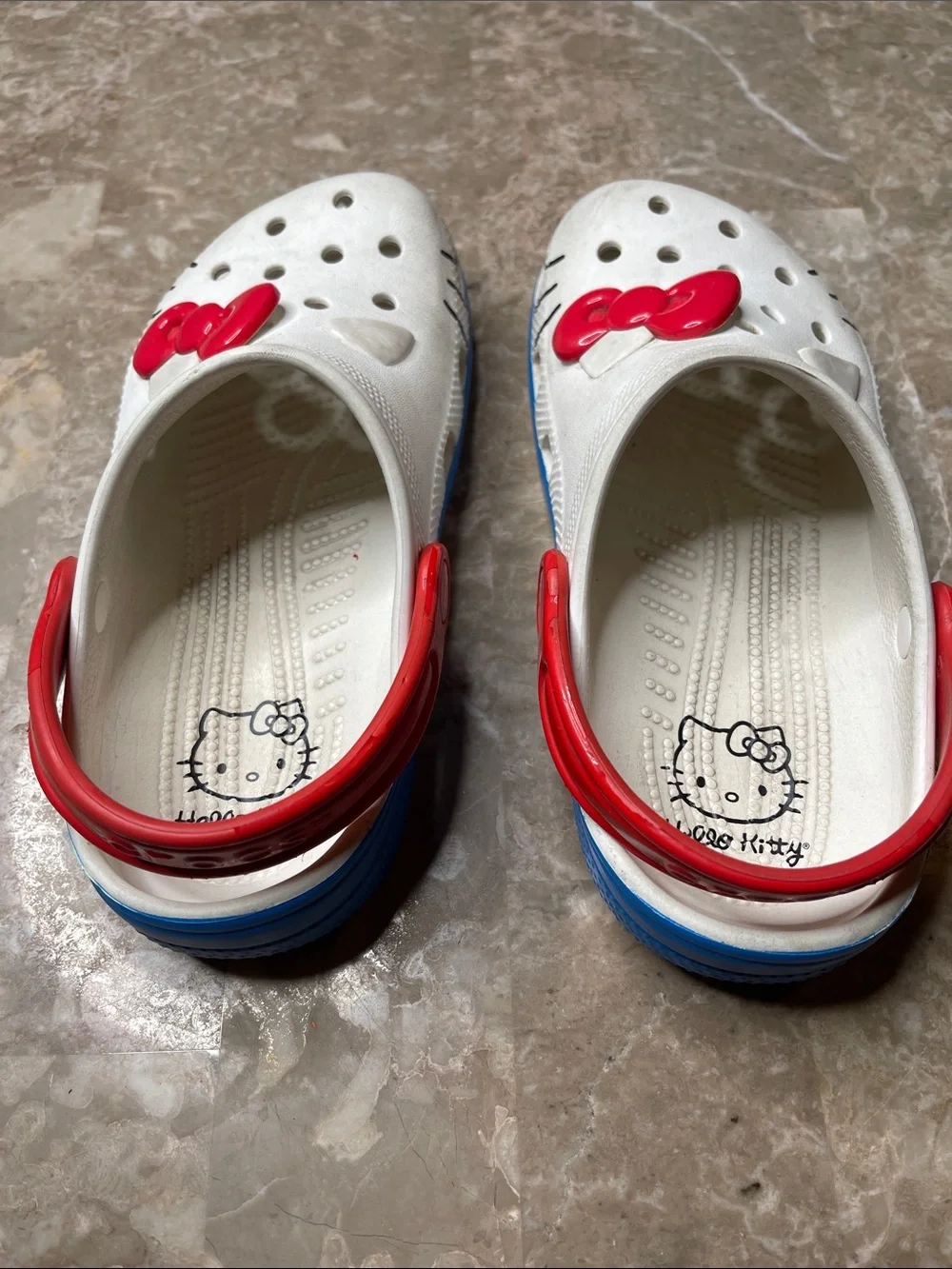 CROCS Kids White Clogs with Red Accents and Blue Midsoles